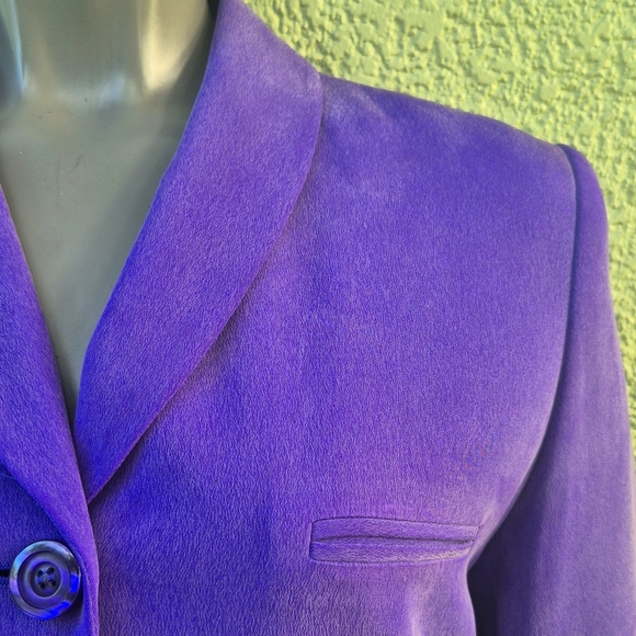 Dressbarn (Travis Ayers) Ladies Vintage Pure Silk Violet (2) PC Skirt Set